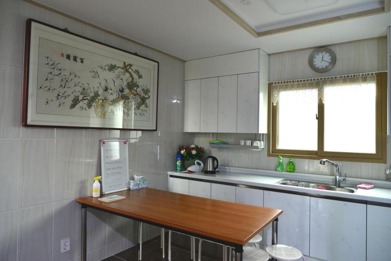 Guest house Hub